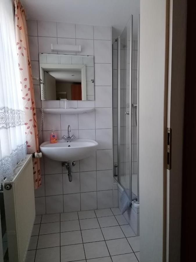 Hotel Garni Zum Goldenen Ring Quedlinbourg Extérieur photo